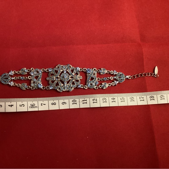 Blue and silver tone bracelet - Picture 3 of 5